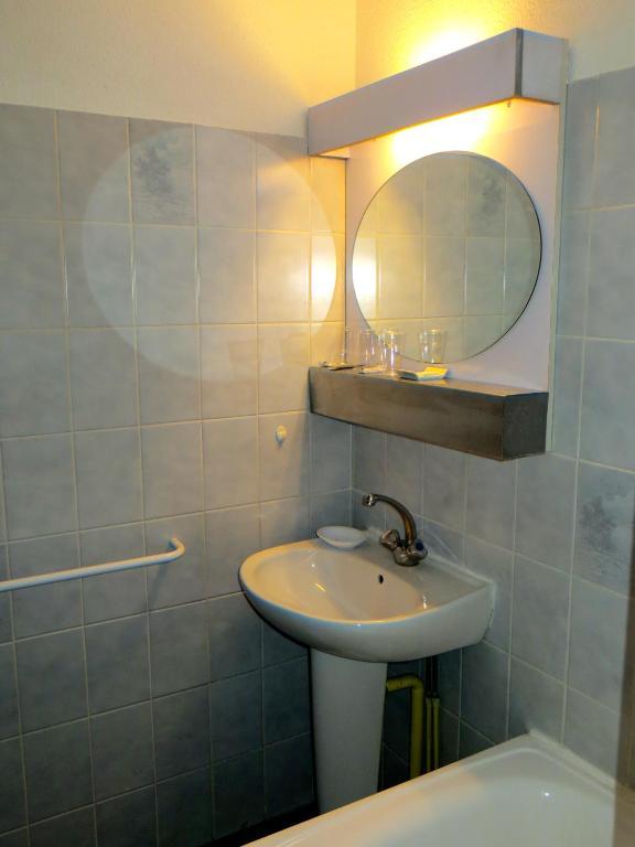 Annapolis Hotel Aix-les-Bains Quarto foto